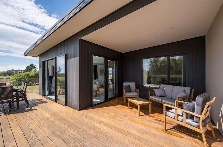 13 Topi Way Mapua_18