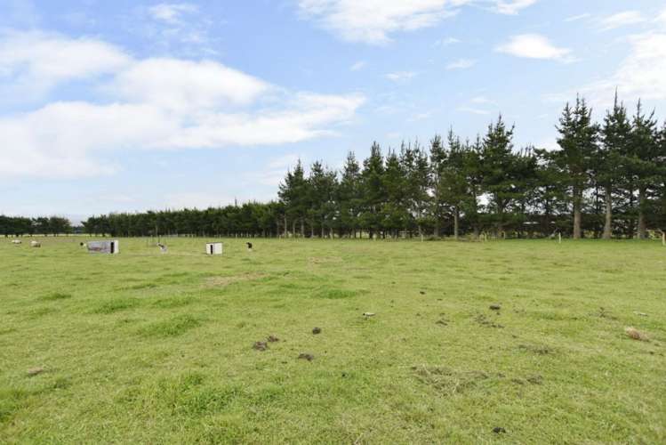 443 Ashley Road Cust_24