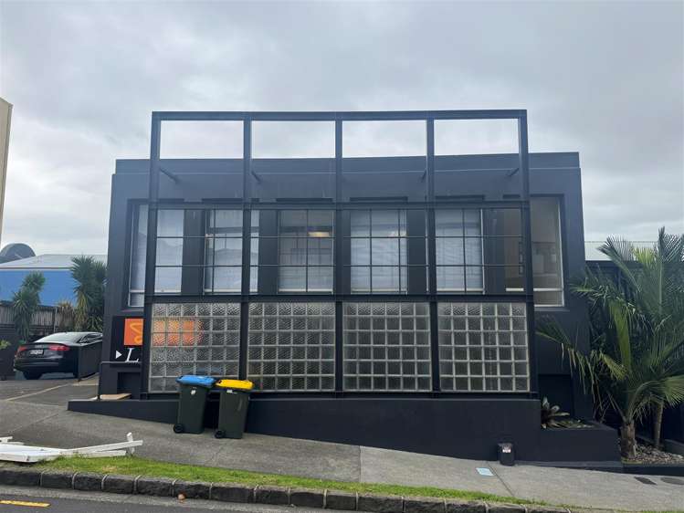 2-4 Nikau Street Eden Terrace_8