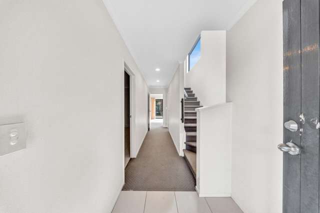 17 Norwood Drive Flat Bush_4