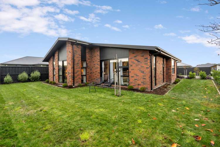 27 Tobollie Drive Rolleston_16