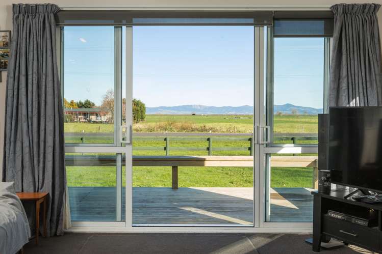 649 Wani Road Netherton_20