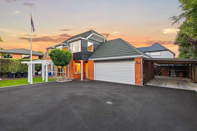 2/3 Creyke Road Fendalton_23