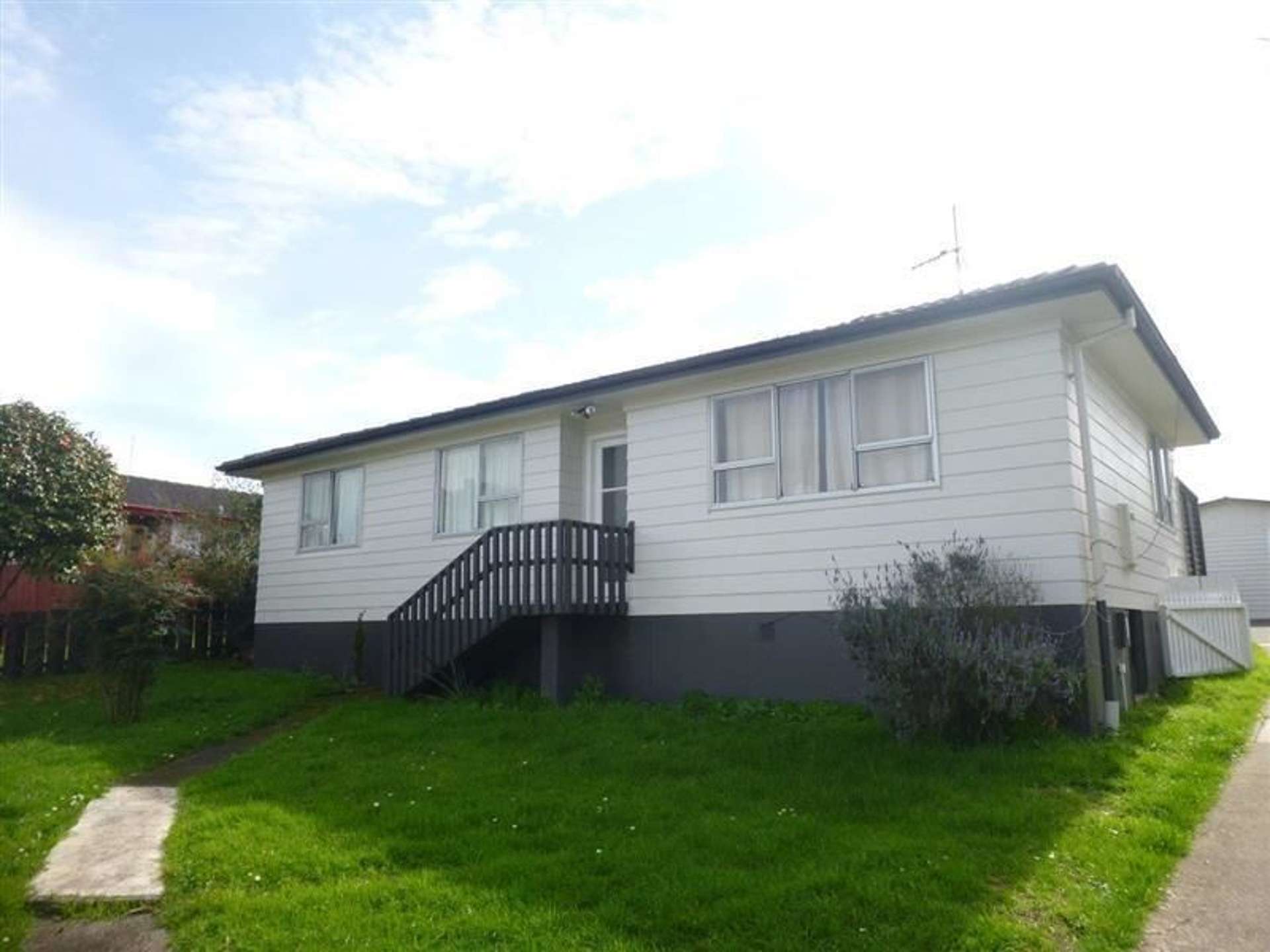 24 Gambare Place Wattle Downs_0