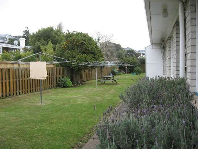 12/16 Queens Parade Devonport_1