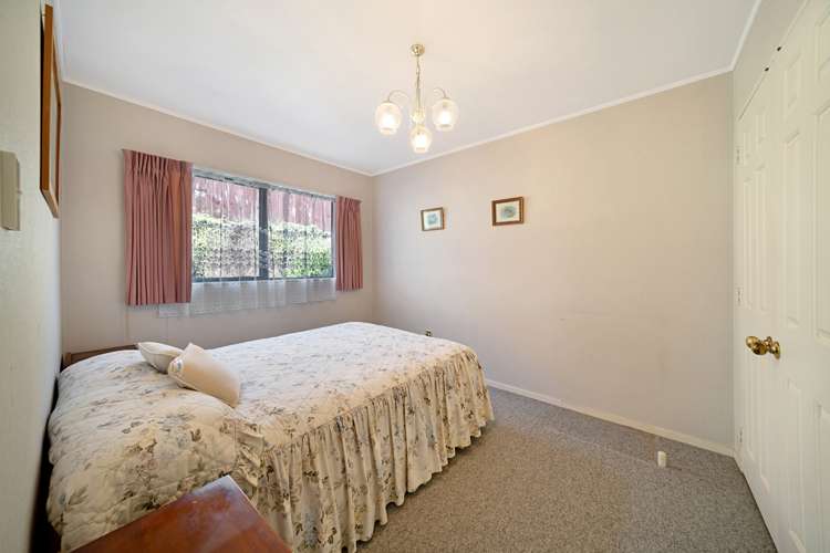 2/40 Taupiko Place Green Bay_12