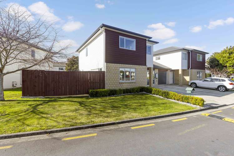 4 Rene Way Huntington_21