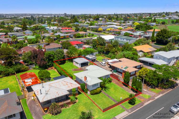 5 Cobham Crescent Kelston_1