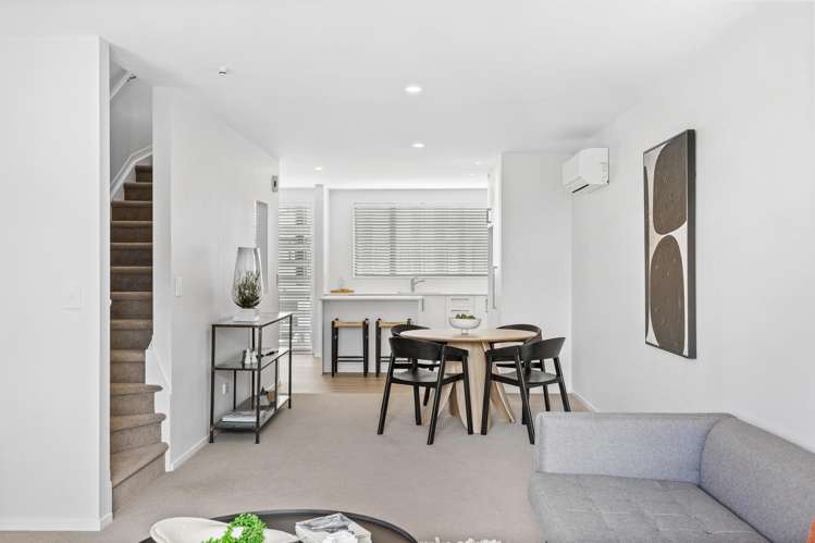 22 Memorial Park Lane Hobsonville_12