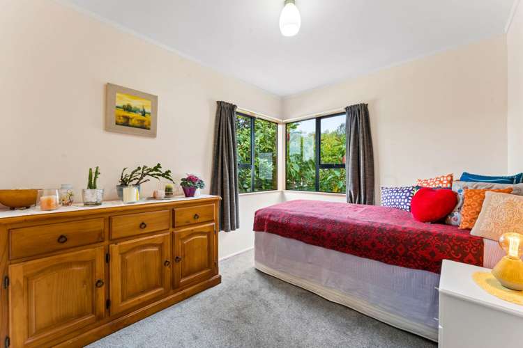 1/19 Greenvalley Rise Glenfield_7