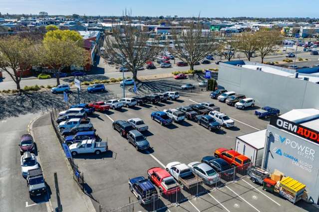 472 Moorhouse Avenue Waltham_1