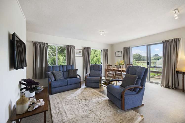 29 Pukeroa Place Papakura_11