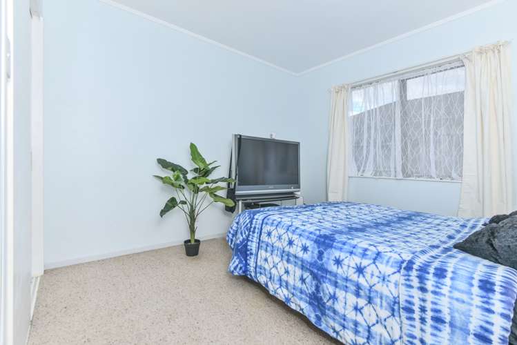 77 Pooks Road Ranui_14