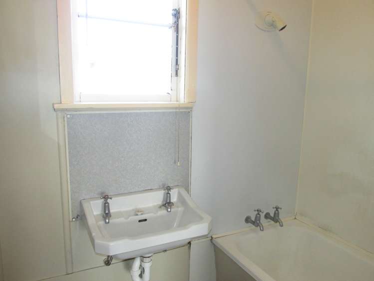 102 Apatu Street Wairoa_10