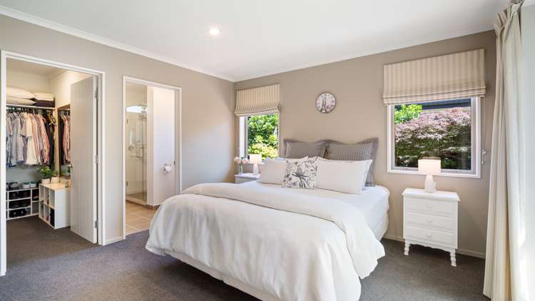 8 Hoihere Place Parklands_14