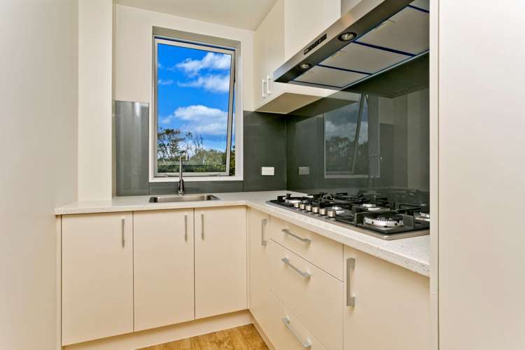 24 Spyglass Street Red Beach_10