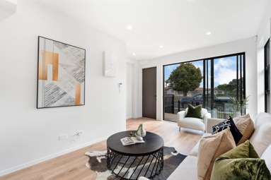 12 Taikata Road_4