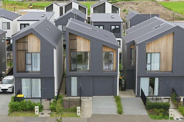 Stylish, Near-New & Ready to Move In