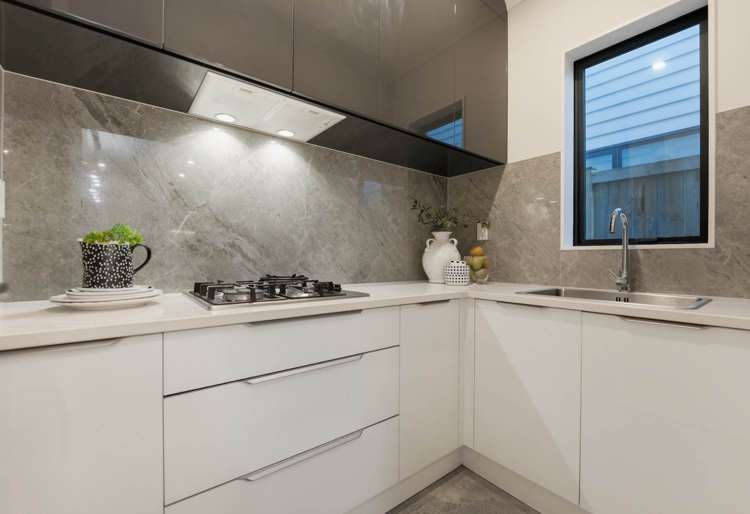 221B Murphys Road Flat Bush_27