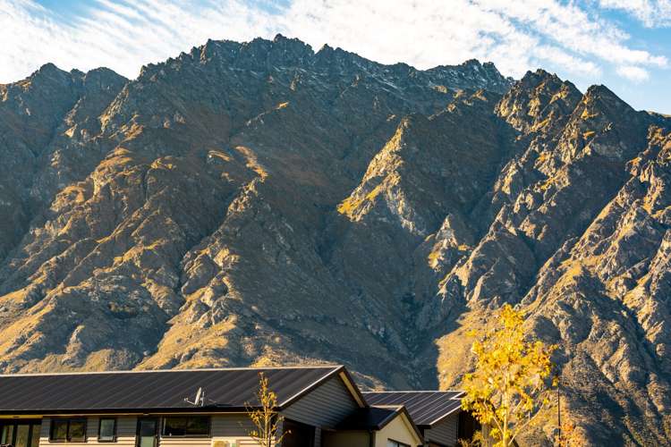 3 Till Street Jacks Point_9