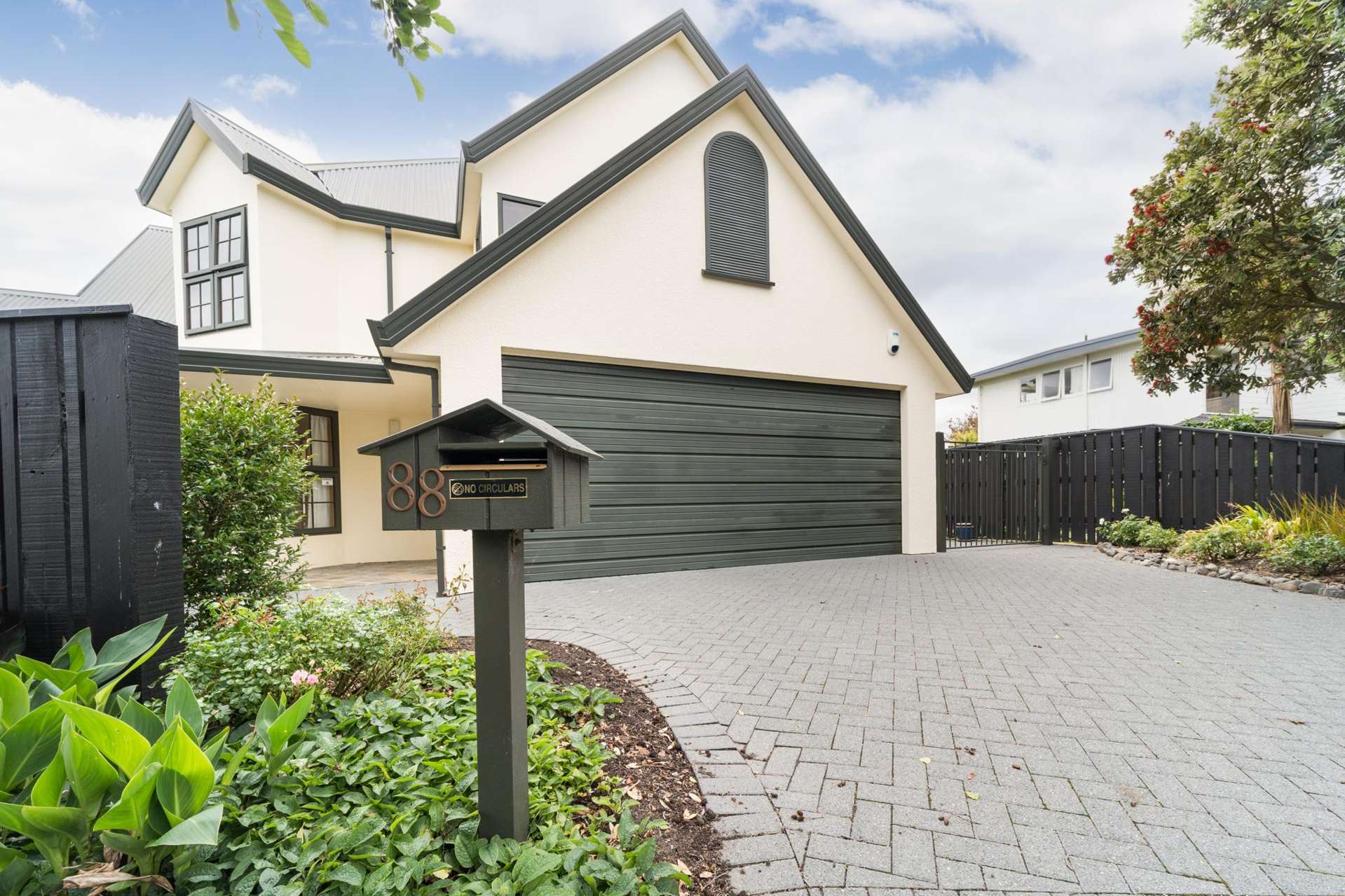 88 Clifton Terrace Fitzherbert_0