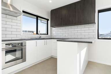 1/142 Hay Street_2
