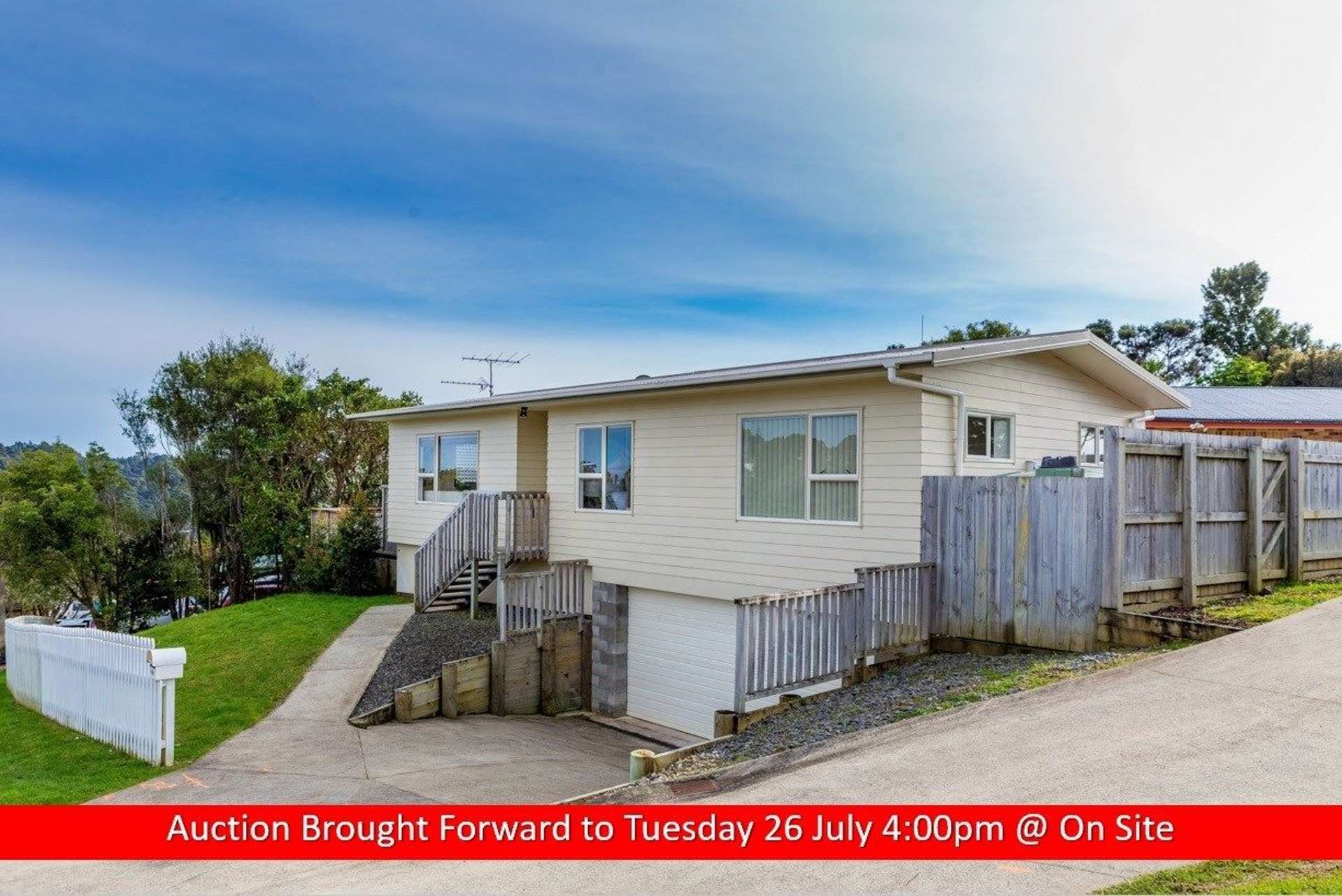 2/11 Anne Mclean Drive Bayview_0