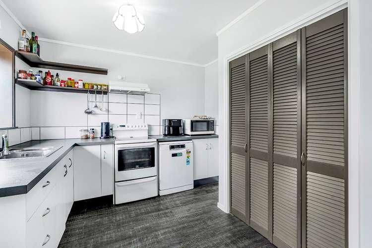 43 Winstone Avenue Chartwell_7