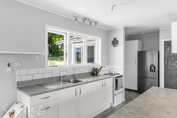 4 Vickas Way Maungaturoto_15