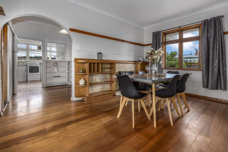 198 Bath Street Levin_6