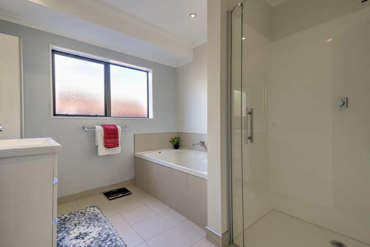 9 Montrose Crescent Huntington_31