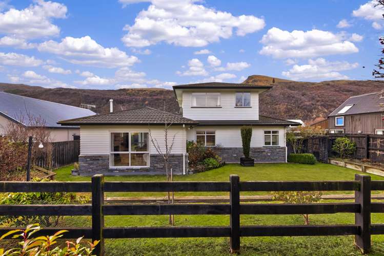 7 Innes Place Arrowtown_25