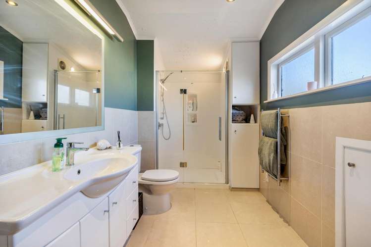 95 Alberton Avenue Mount Albert_19