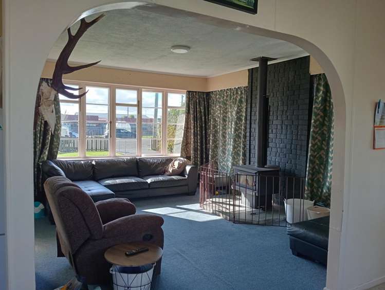 9 Birch Street Tuatapere_11