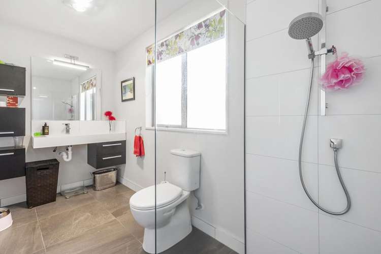 17 Awa Toru Drive Fairfield_12