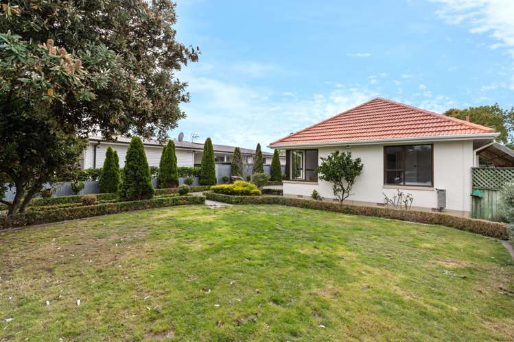 35 Reginald Street Burwood_26