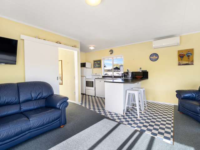 50 Park Avenue Waitarere Levin_4