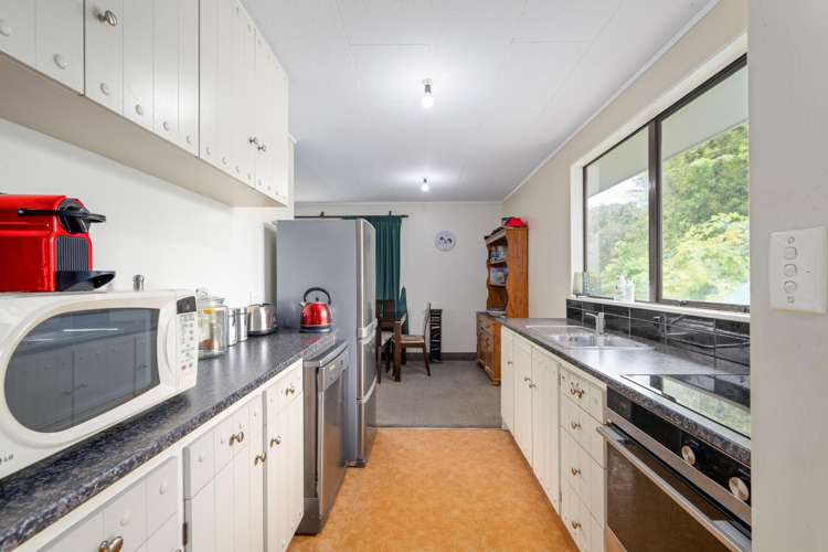 8 Saul Lane Springlands_11