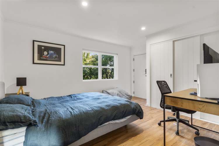 5 Page Point Mellons Bay_21