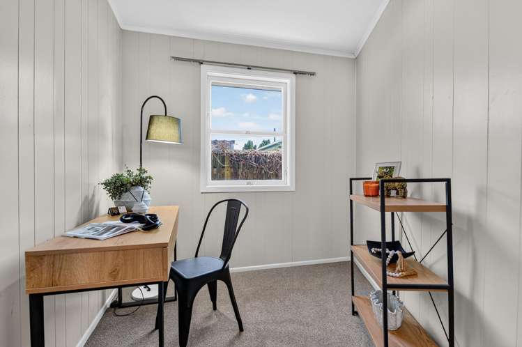 27 Joanna Place Deanwell_26