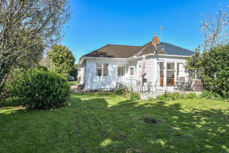 9 Garland Road Greenlane_2