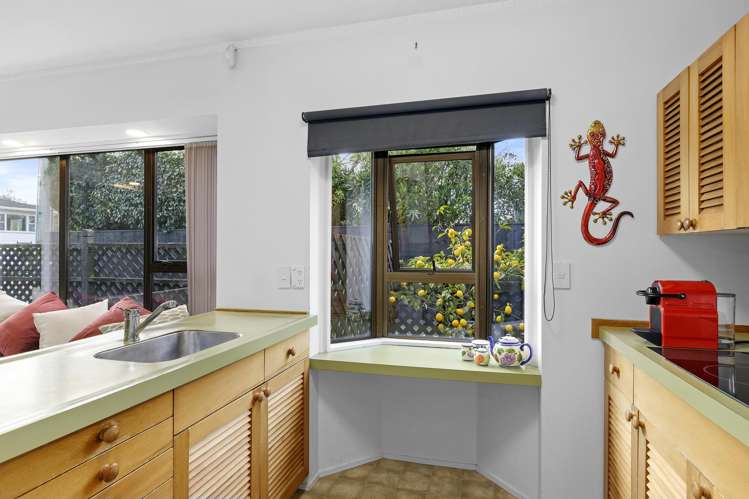 1/406 Fergusson Drive Heretaunga_18