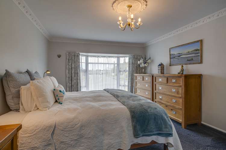 19 Temple Crescent Gleniti_16