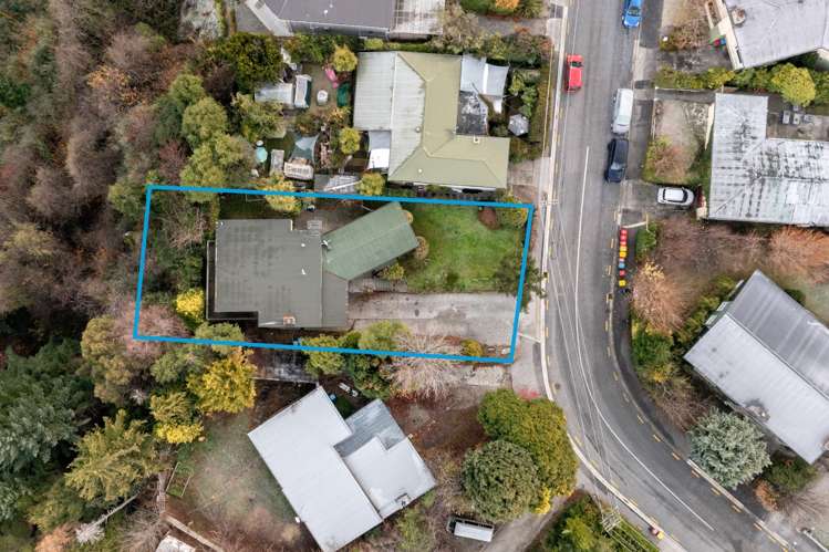 84 Thompson Street Queenstown_24