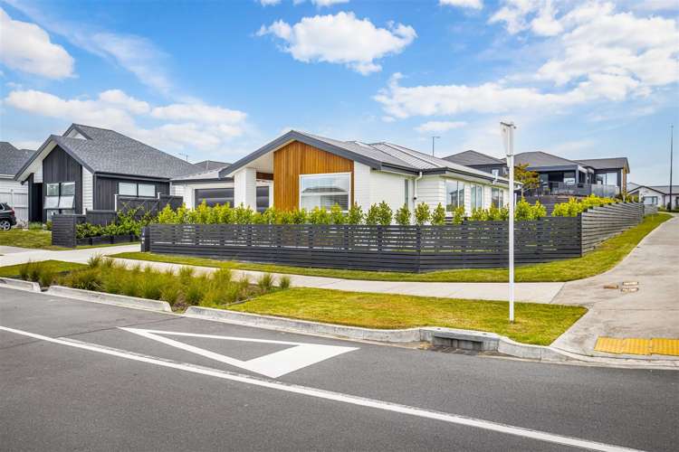 16 Walsh Road Wainui_25