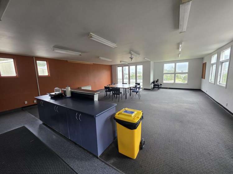 101 Collins Avenue Tawa_13