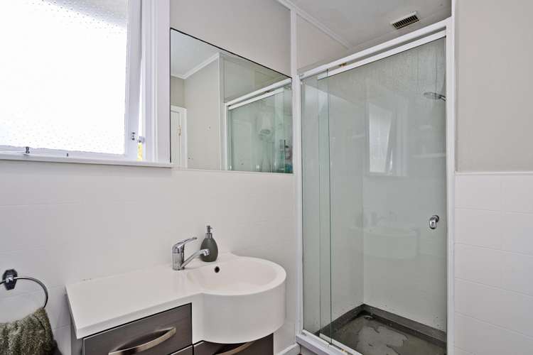 37 Kinmont Crescent Newfield_16