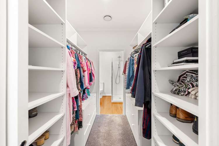 11 Thornycroft Avenue Epuni_18