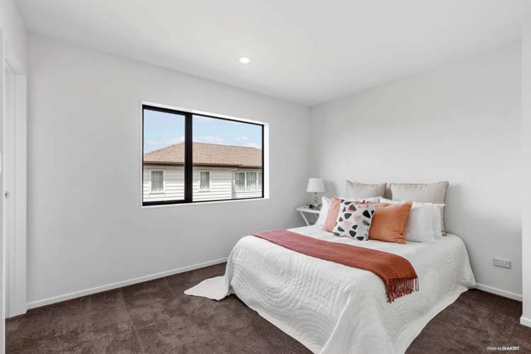 1/89 Waipuna Road Mount Wellington_11