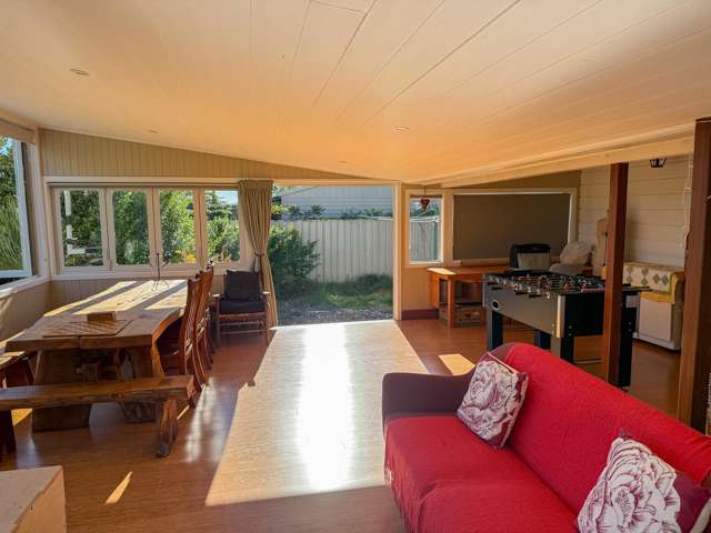 382 Abel Tasman Drive Motupipi_4